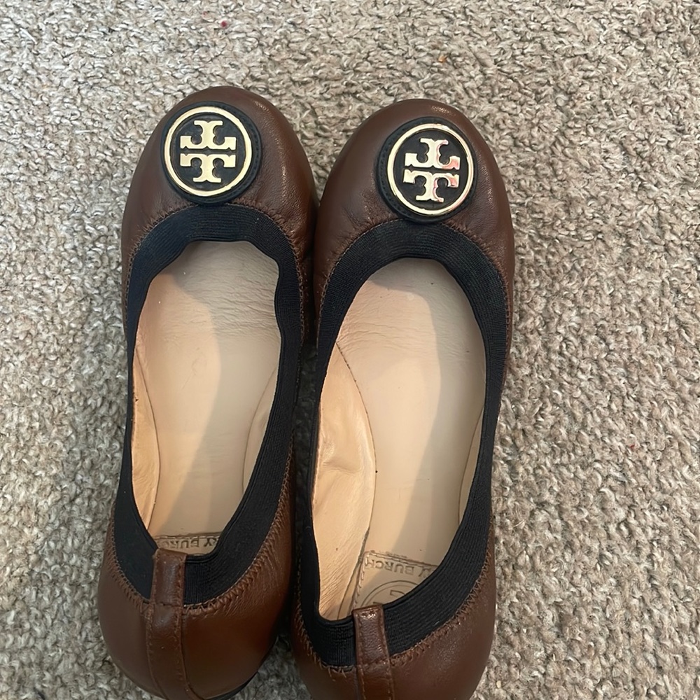 Tory Burch ballet shoes beautiful like new